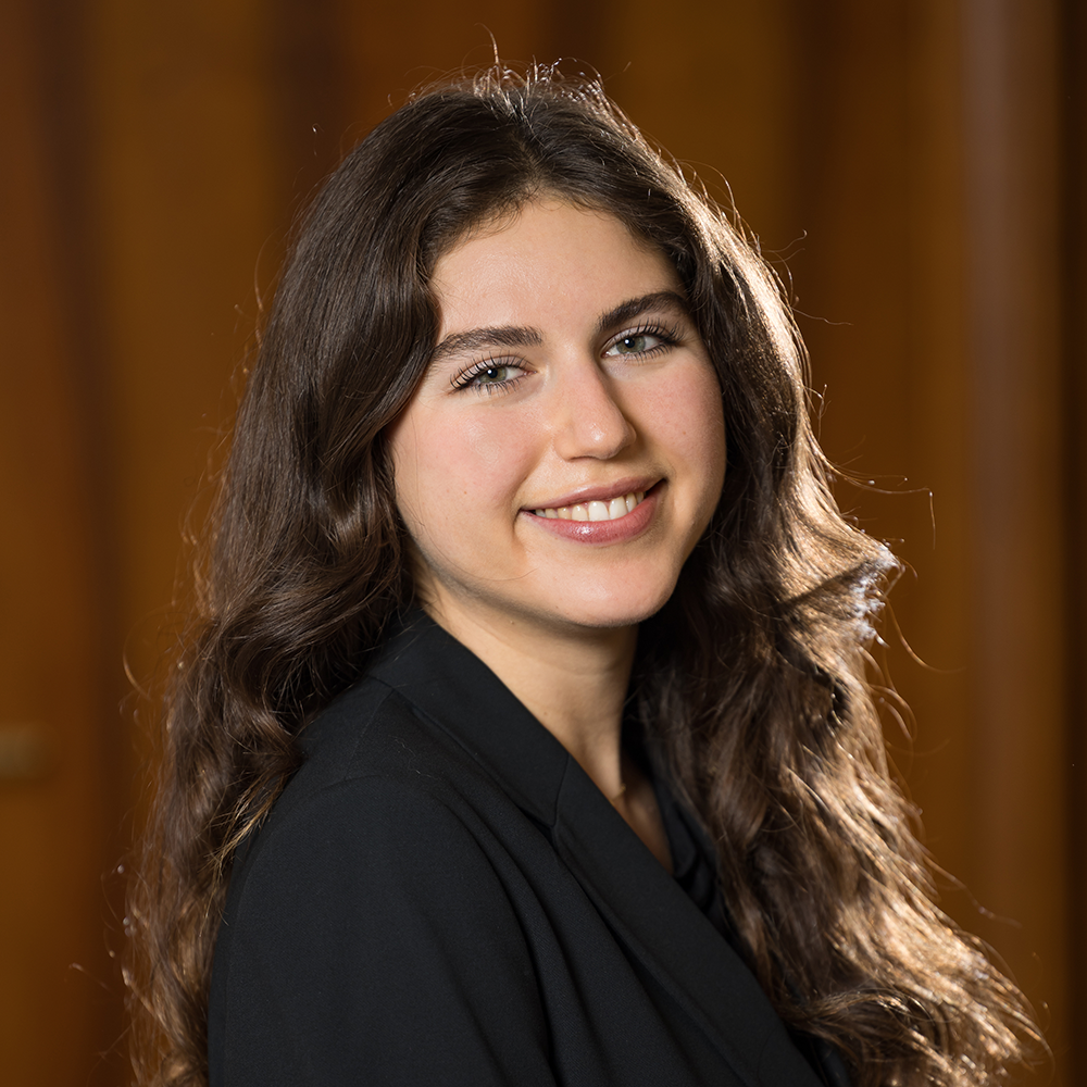 SERENA INDIJ DA COSTA
